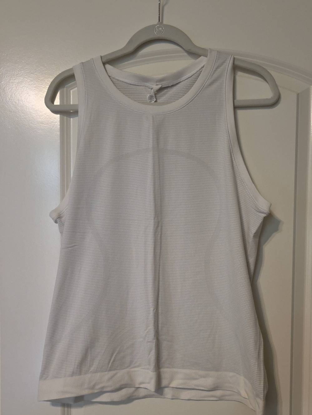 Lululemon Swiftly Tank, Size 10